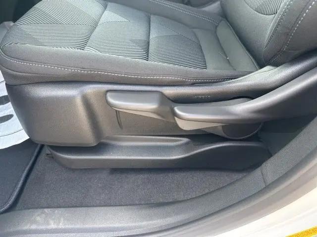 2027 Chevrolet Bolt LT FWD