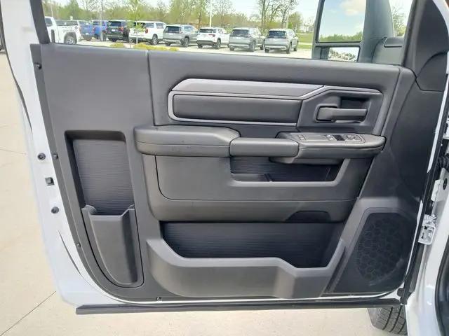 2026 Ram 3500 Tradesman/Big Horn