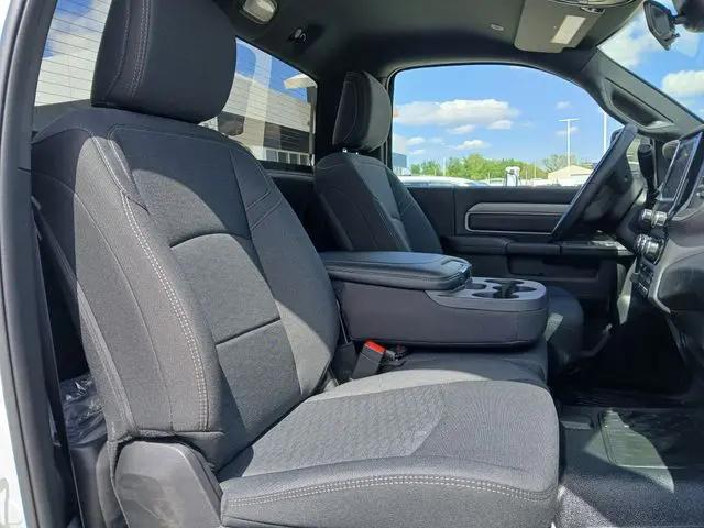 2026 Ram 3500 Tradesman/Big Horn