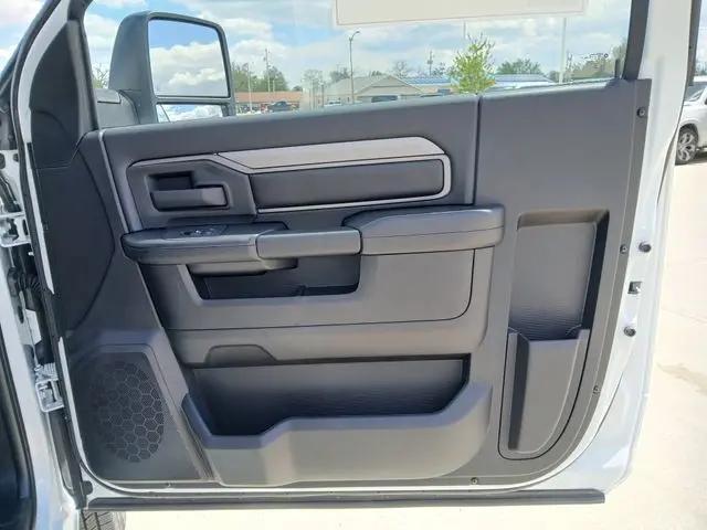 2026 Ram 3500 Tradesman/Big Horn
