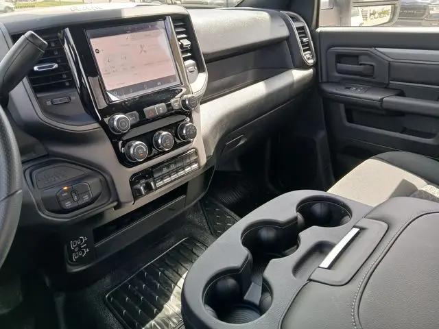 2026 Ram 3500 Tradesman/Big Horn