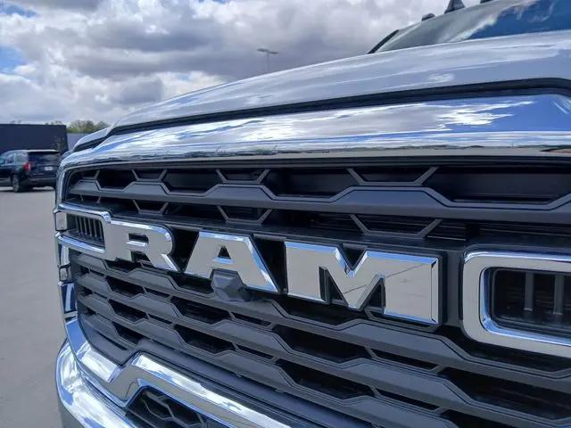 2026 Ram 3500 Tradesman/Big Horn