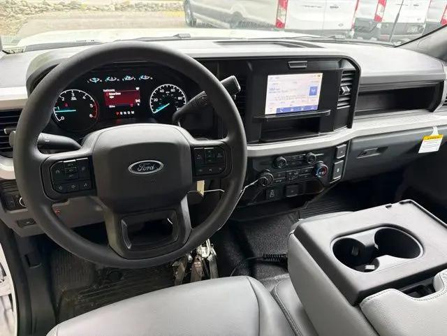 2026 Ford F-350 XLT