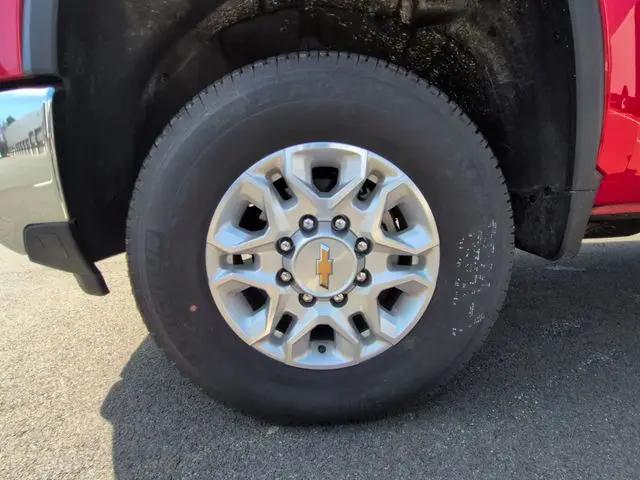2024 Chevrolet Silverado 3500HD 4WD Crew Cab Long Bed Work Truck