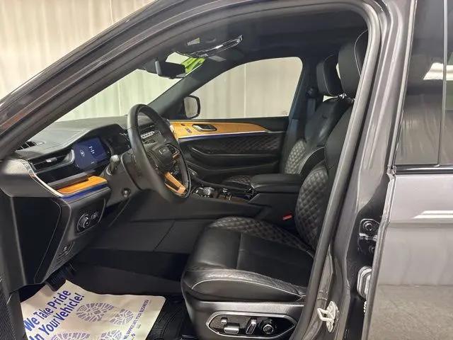 2024 Jeep Grand Cherokee L Summit Reserve