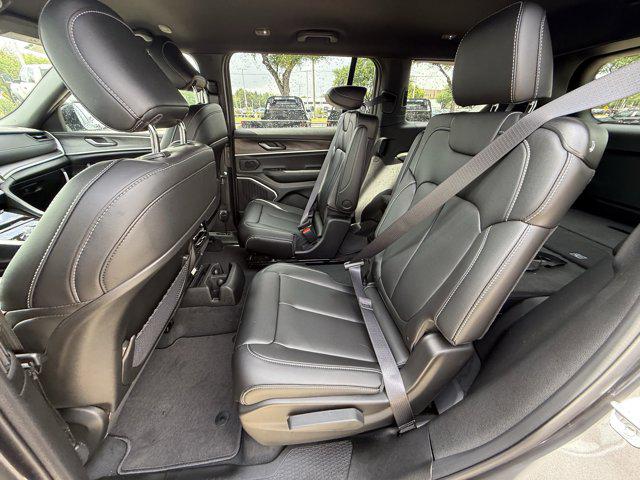 2026 Jeep Grand Cherokee L Limited 4x2