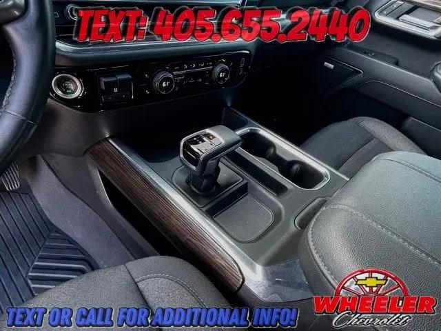 2023 Chevrolet Silverado 1500 4WD Crew Cab Short Bed RST