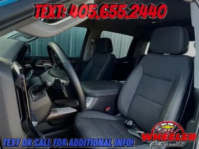 2023 Chevrolet Silverado 1500 4WD Crew Cab Short Bed RST