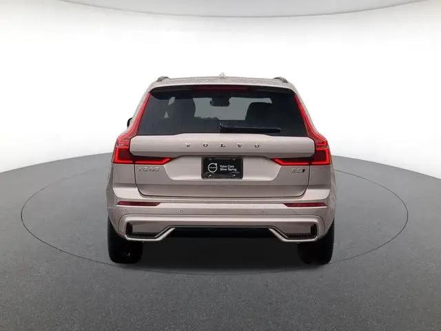 2026 Volvo XC60 B5 Ultra