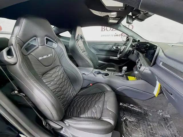 2025 Ford Mustang GT Premium Fastback