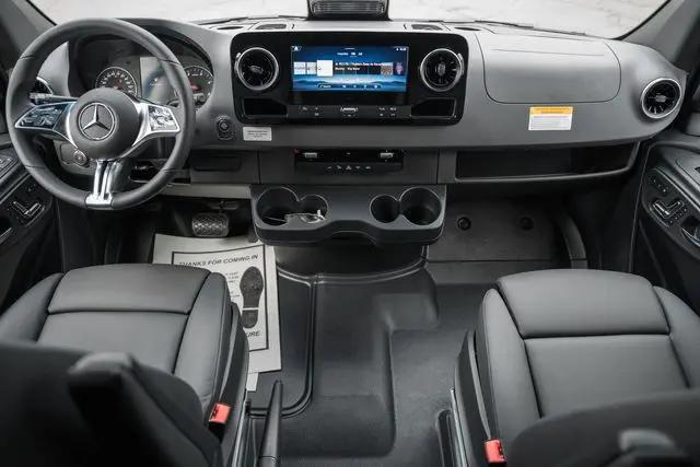 2026 Mercedes-Benz Sprinter 3500XD High Roof 4-Cyl Diesel HO