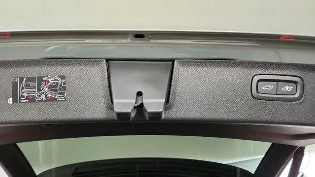 2026 Volvo XC90 Plug-In Hybrid Ultra, T8 AWD, Electric/Gasoline, Bright, 7 Seats
