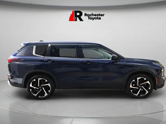 2022 Mitsubishi Outlander SE
