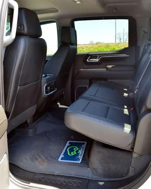 2022 Chevrolet Silverado 1500 4WD Crew Cab Short Bed LTZ