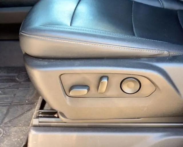 2022 Chevrolet Silverado 1500 4WD Crew Cab Short Bed LTZ
