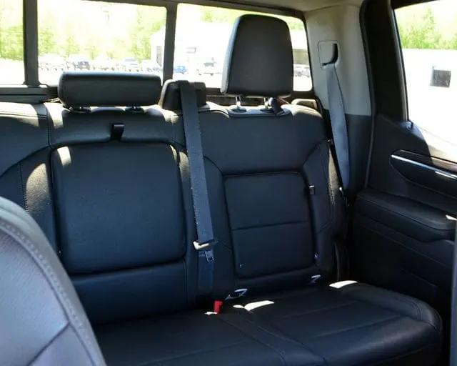 2022 Chevrolet Silverado 1500 4WD Crew Cab Short Bed LTZ
