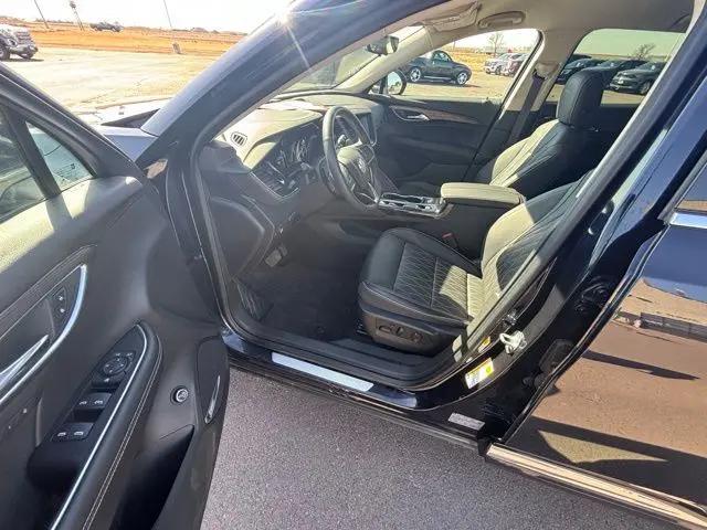 2021 Buick Envision AWD Avenir