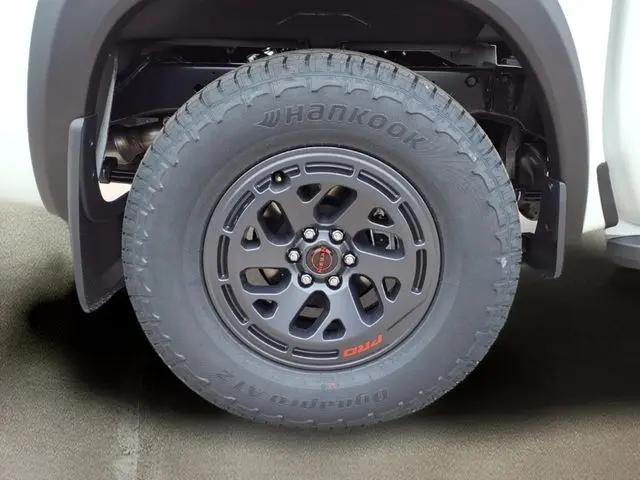 2026 Nissan Frontier Crew Cab PRO-4X 4x4