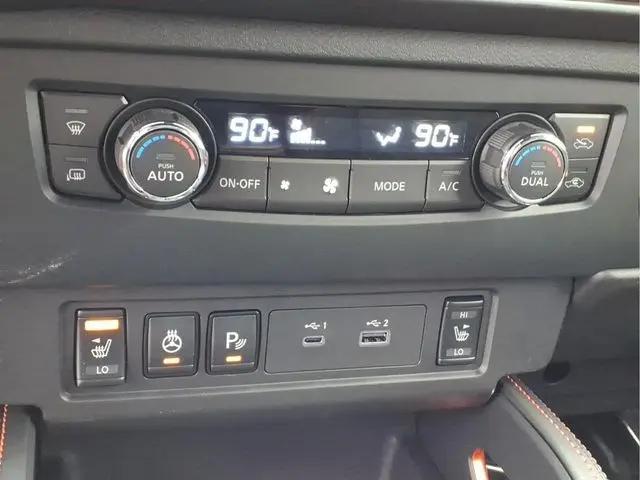 2026 Nissan Frontier Crew Cab PRO-4X 4x4