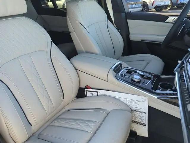 2026 BMW X7 M60i