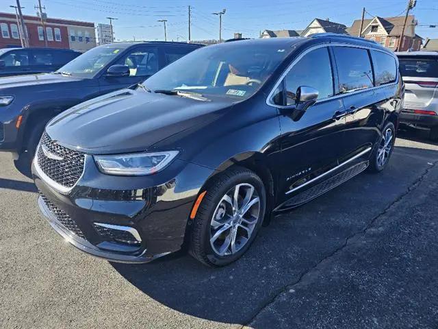2024 Chrysler Pacifica Pinnacle AWD for sale in Williamsport, PA