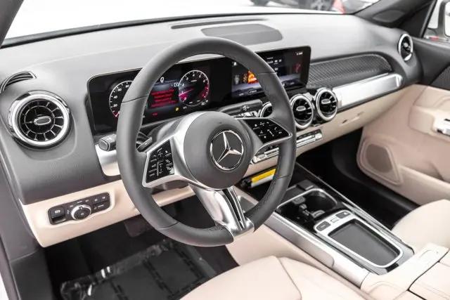 2026 Mercedes-Benz GLB 4MATIC