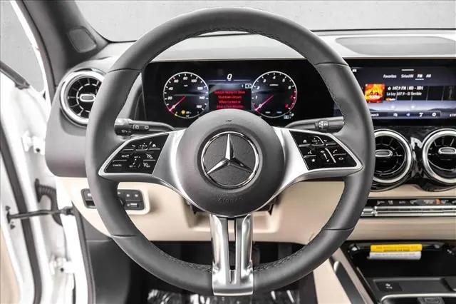 2026 Mercedes-Benz GLB 4MATIC