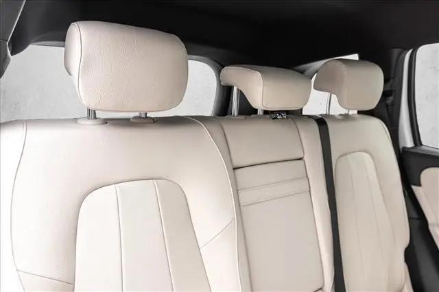 2026 Mercedes-Benz GLB 4MATIC