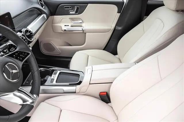 2026 Mercedes-Benz GLB 4MATIC