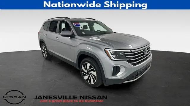 2025 Volkswagen Atlas 2.0T SE w/Technology for sale in Janesville, WI