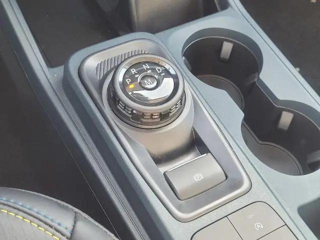 2025 Ford Maverick Lobo Standard