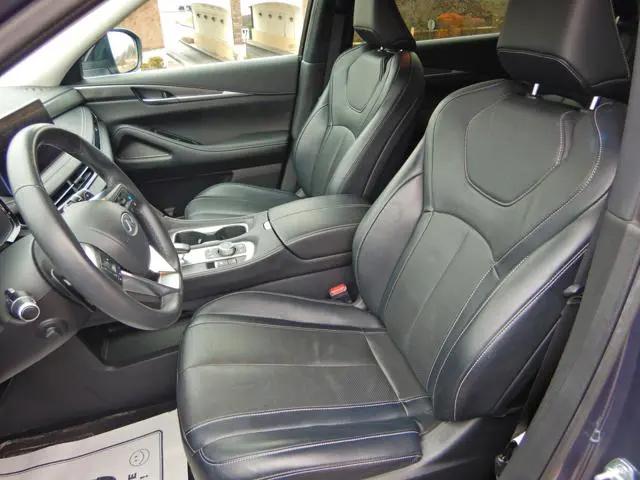 2023 INFINITI QX60 LUXE AWD