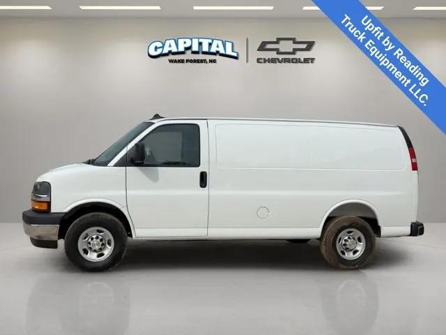 2026 Chevrolet Express Cargo Van 2500 Regular Wheelbase, WT, RWD