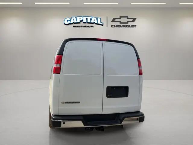 2026 Chevrolet Express Cargo Van 2500 Regular Wheelbase, WT, RWD