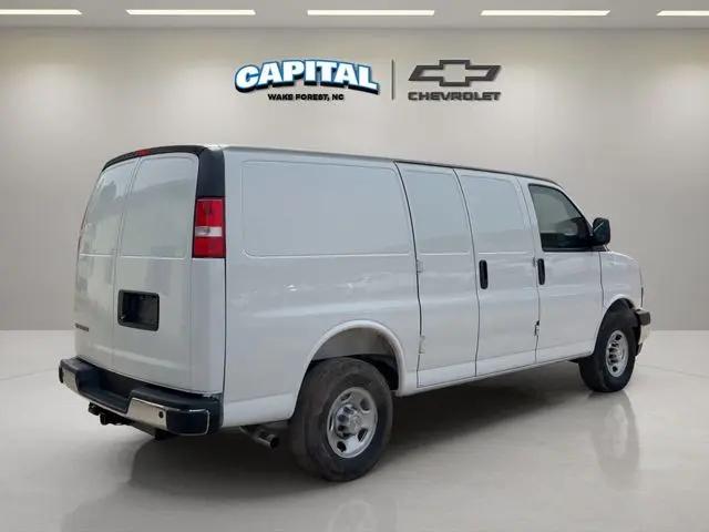 2026 Chevrolet Express Cargo Van 2500 Regular Wheelbase, WT, RWD