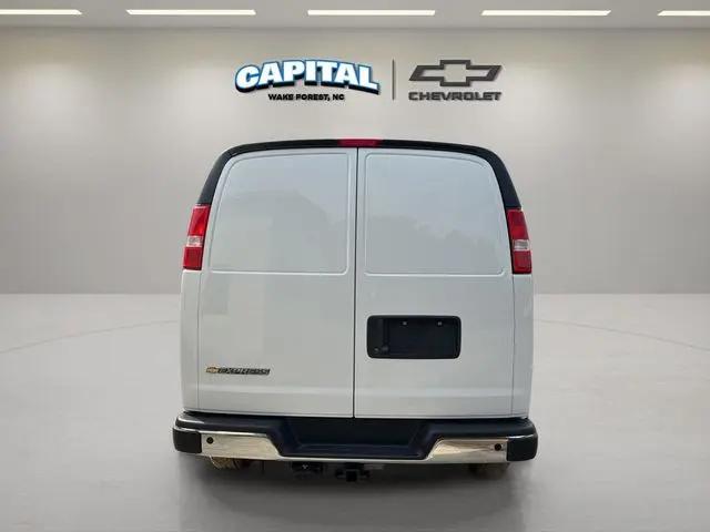 2026 Chevrolet Express Cargo Van 2500 Regular Wheelbase, WT, RWD