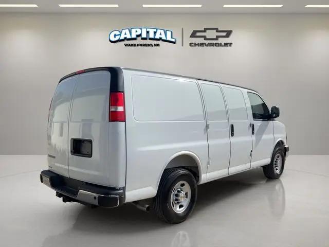2026 Chevrolet Express Cargo Van 2500 Regular Wheelbase, WT, RWD