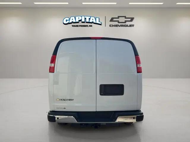 2026 Chevrolet Express Cargo Van 2500 Regular Wheelbase, WT, RWD