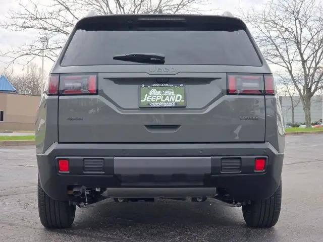 2026 Jeep Cherokee Laredo 4x4