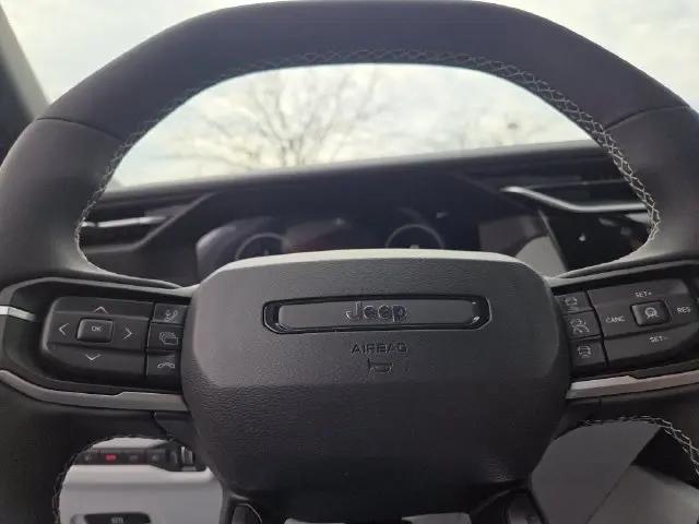 2026 Jeep Cherokee Laredo 4x4