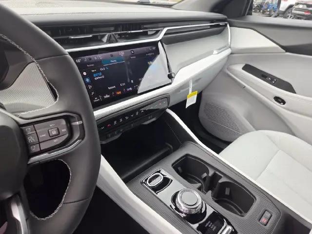2026 Jeep Cherokee Laredo 4x4