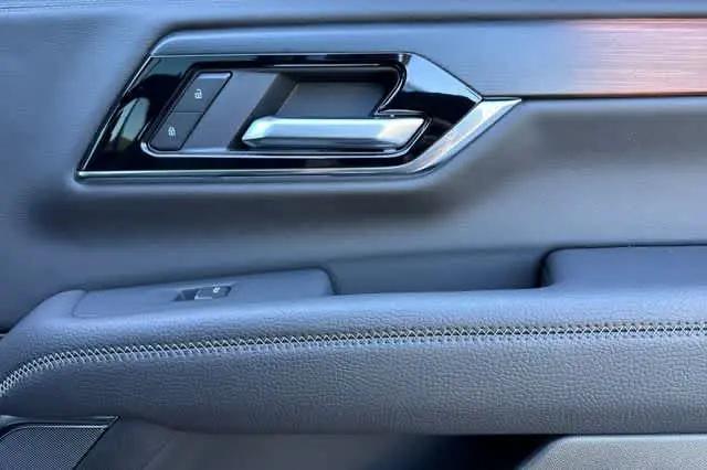 2026 GMC Yukon 4WD Denali