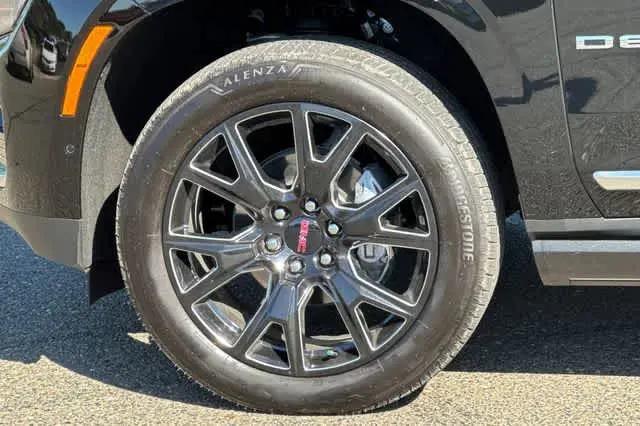 2026 GMC Yukon 4WD Denali