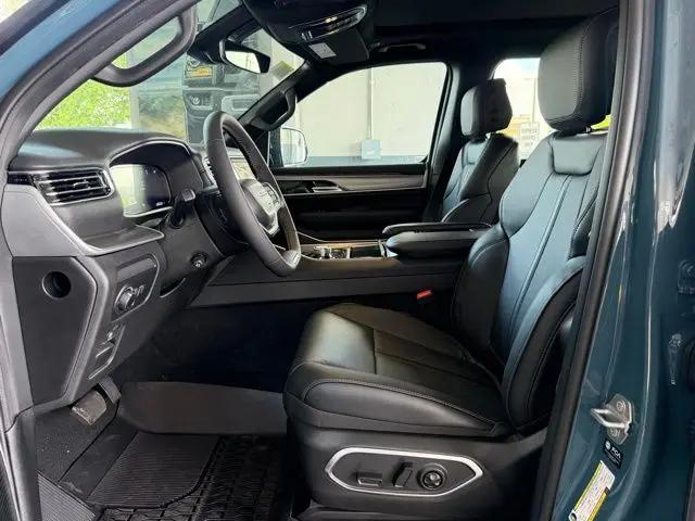 2026 Jeep Grand Wagoneer Upland 4x4
