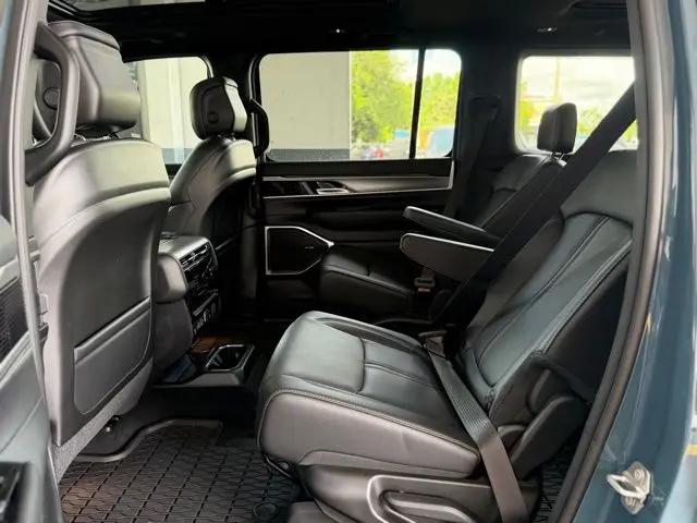 2026 Jeep Grand Wagoneer Upland 4x4