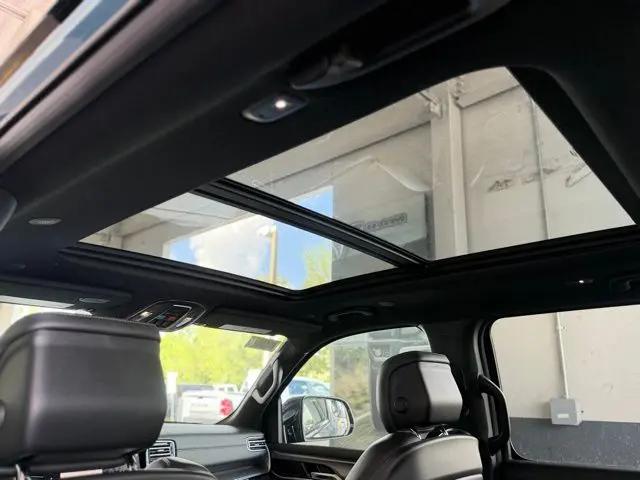 2026 Jeep Grand Wagoneer Upland 4x4