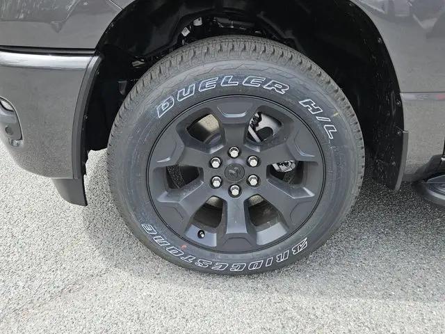 2026 Ram 1500 Express Crew Cab 4x4 57 Box