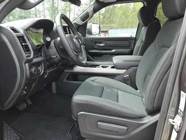 2026 Ram 1500 Express Crew Cab 4x4 57 Box