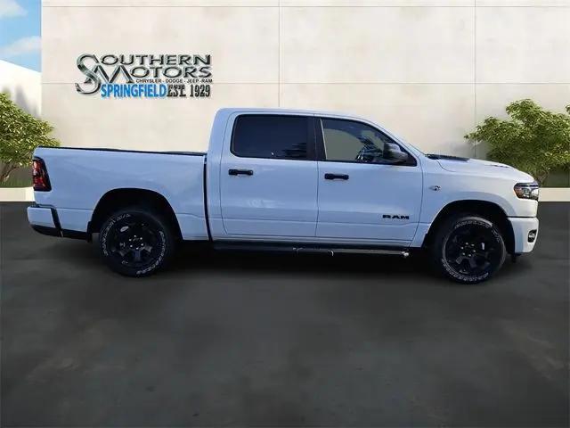 2026 Ram 1500 Express Crew Cab 4x4 5'7" Box