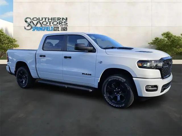 2026 Ram 1500 Express Crew Cab 4x4 5'7" Box